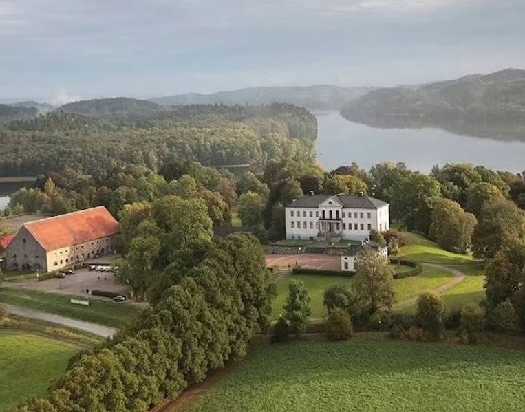 Vannaröds Slott, Sweden